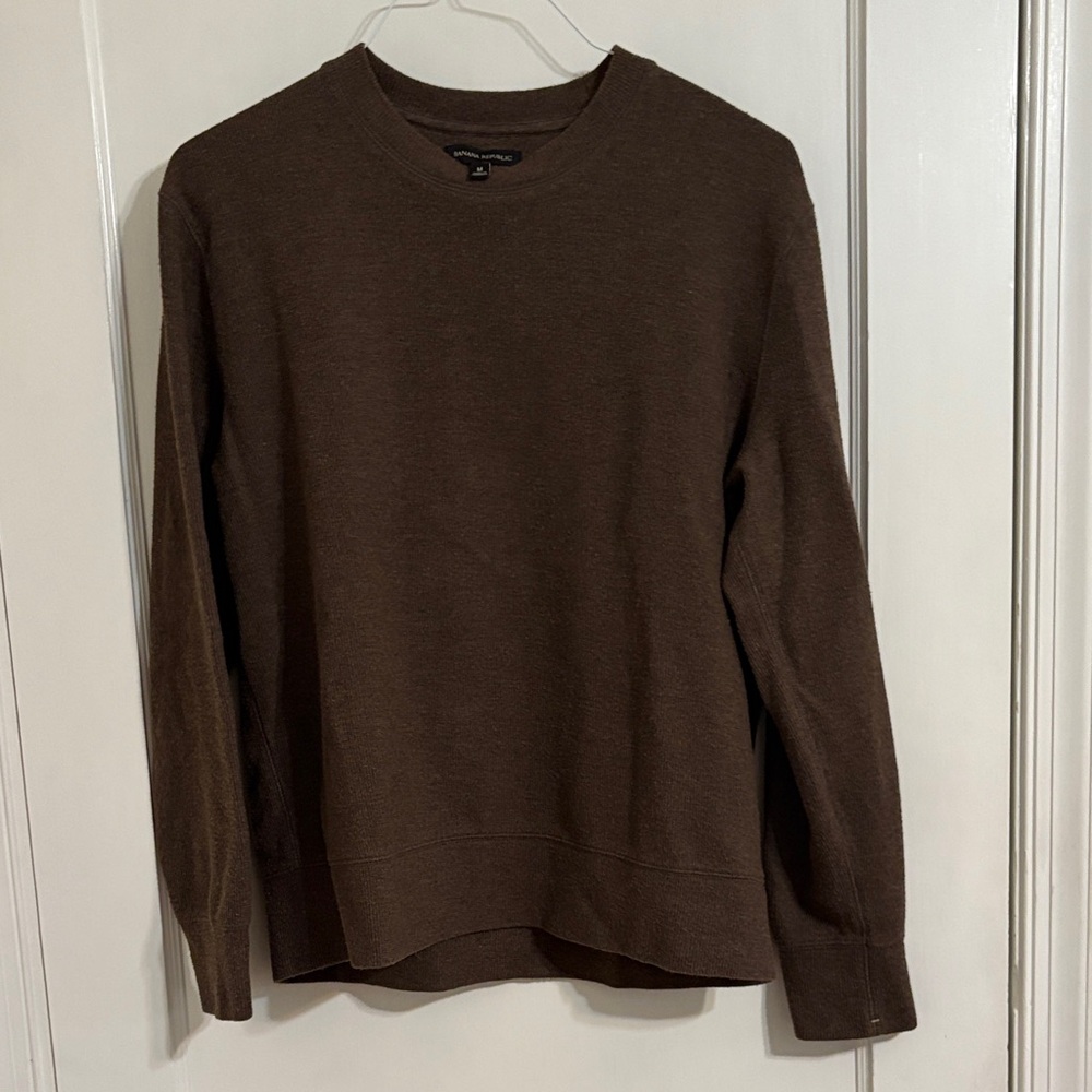 Banana Republic Men's Dark Brown Crewneck Sweater